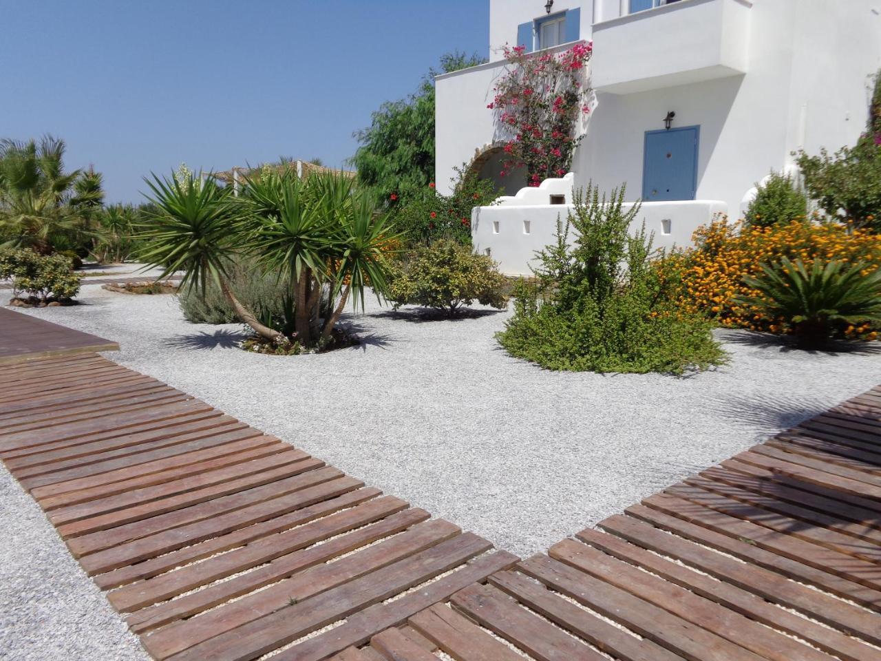 Valena Mare Suites & Apartments Pláka Exterior foto